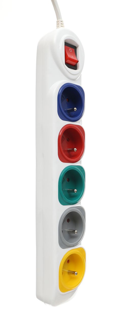 KRAFT&DELE pikendusjuhe 5 m, 5 pesaga KD4010 – pilt 2