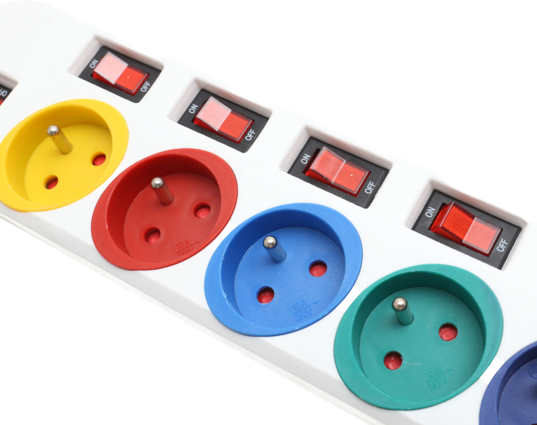 5 pistikupesaga pikendusjuhe 3 m KD4001 – pilt 8