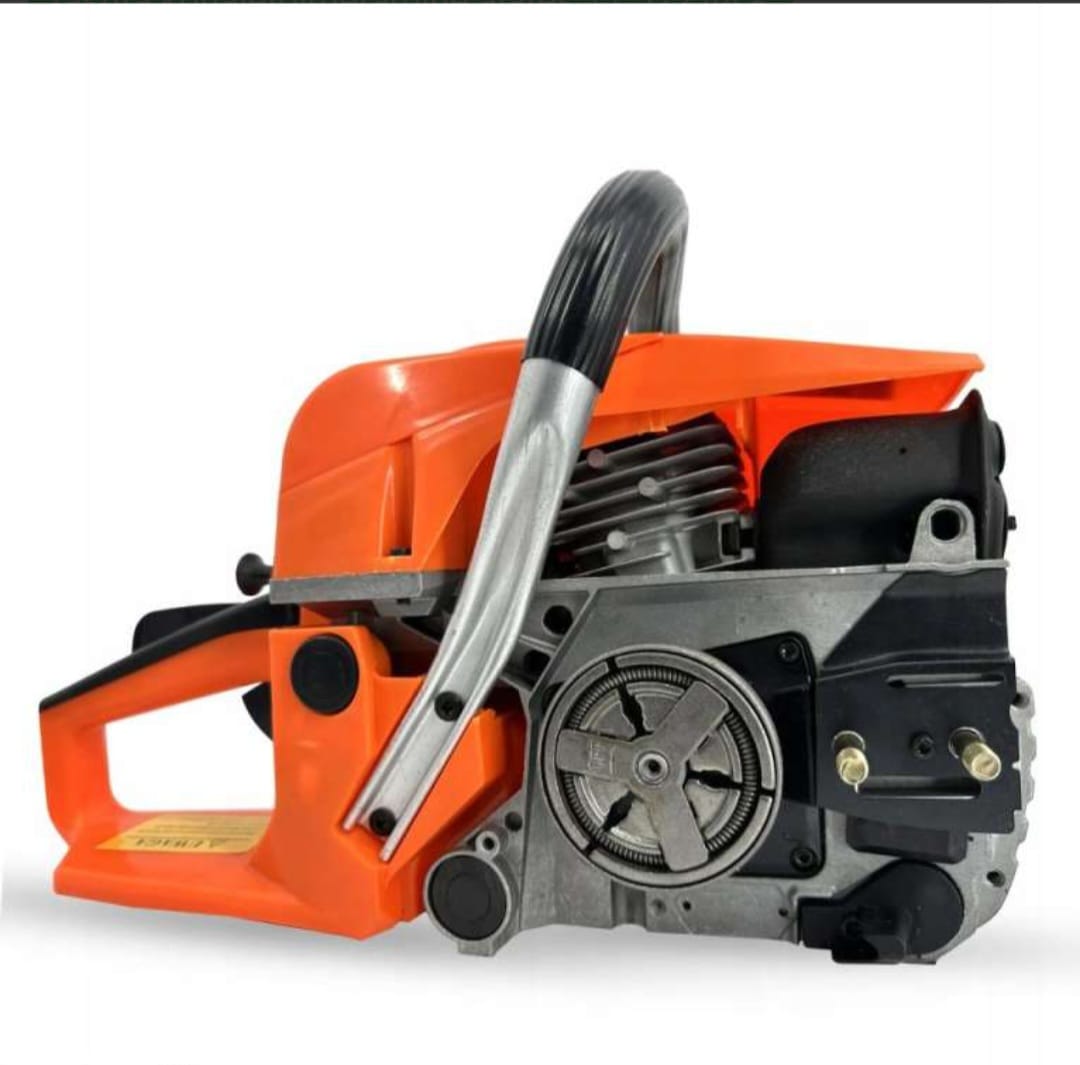BULL TECH 4,9 hj bensiinikettsaag kahe 18-tollise juhtplaadi ja kahe Bull Tec ketiga BT-7006 – pilt 7