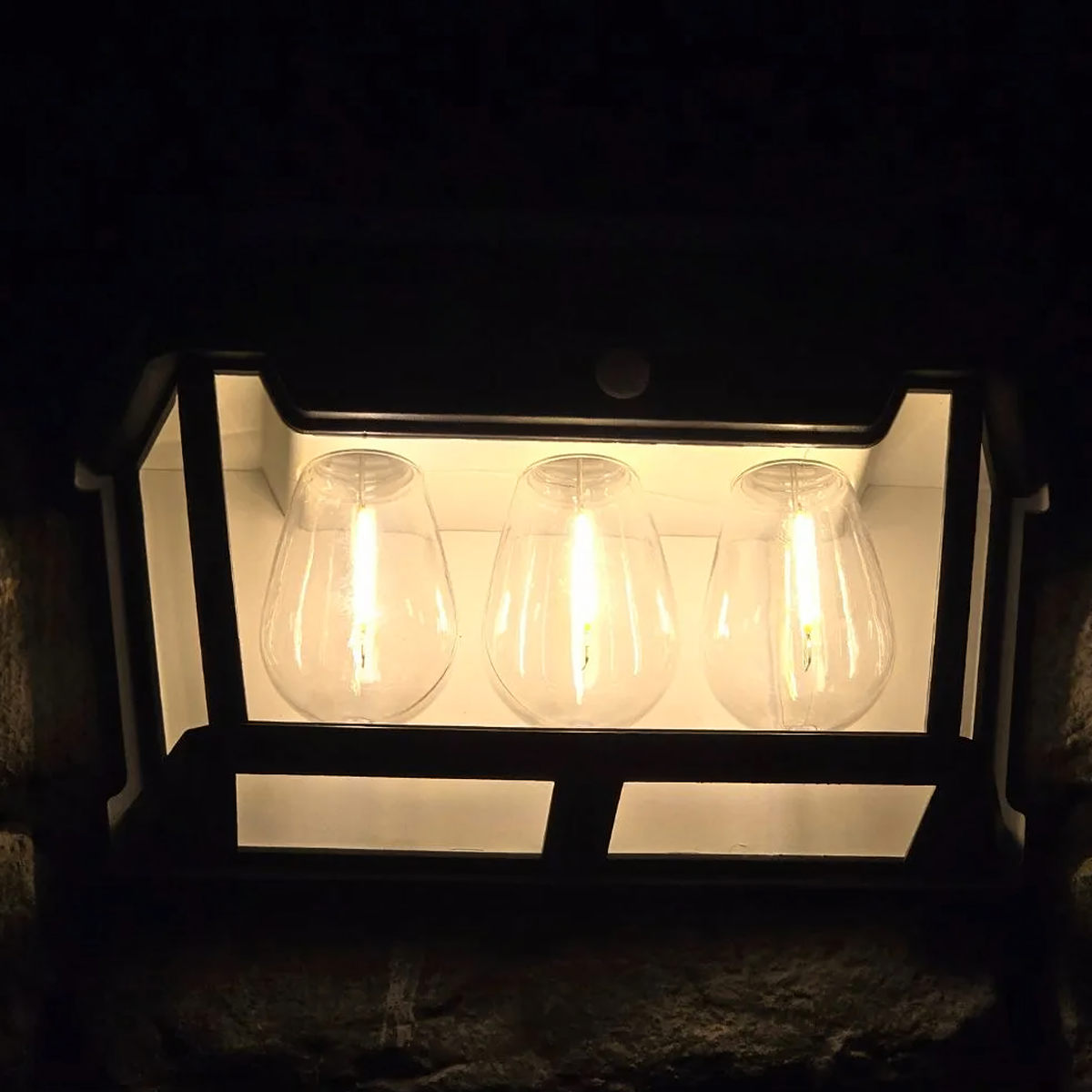 Kolmekordne LED-päikeseseinavalgusti liikumisanduriga RC-K-2205 – pilt 10